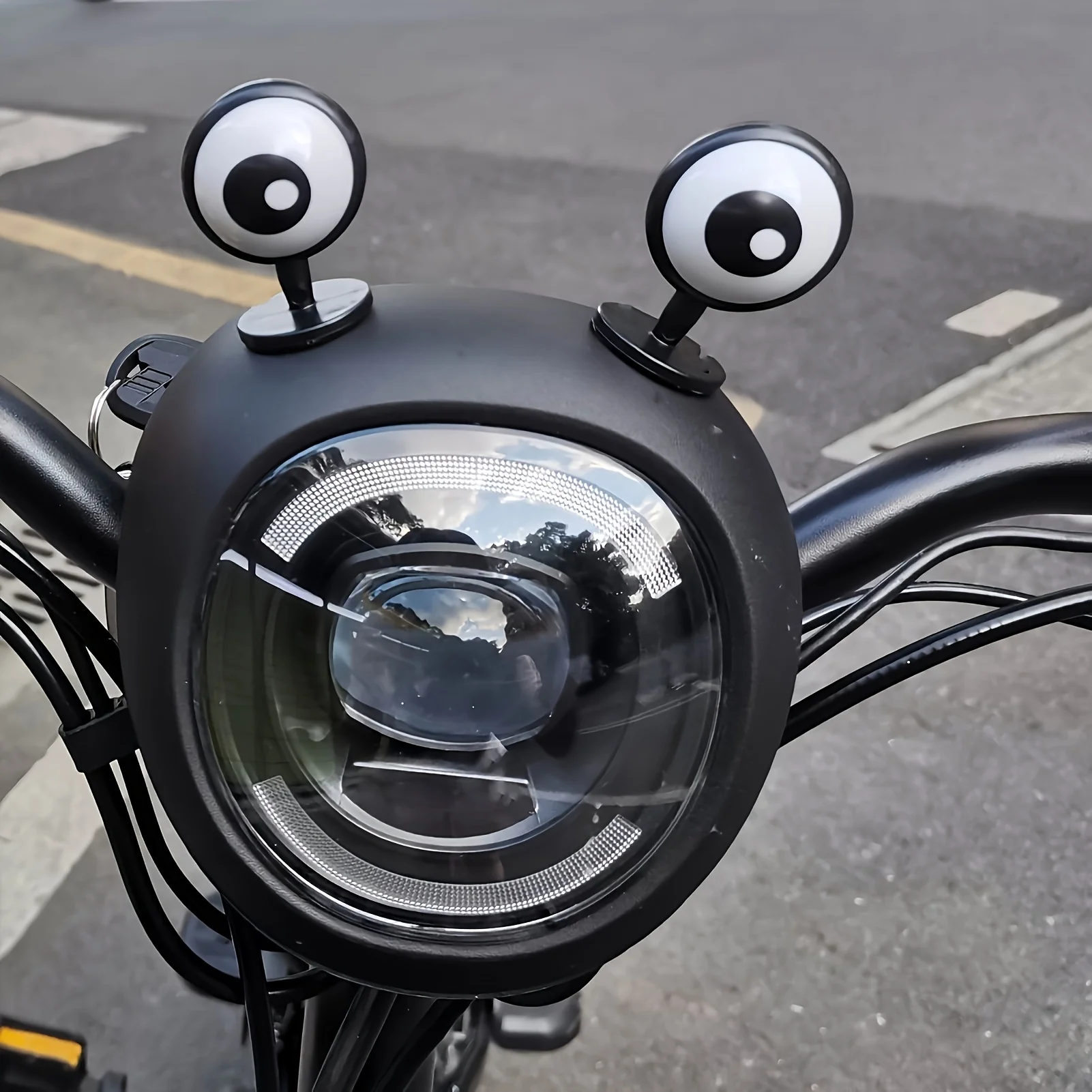 Motorcycle Helmets - 電動自転車用アイデコレーション2個セット。遊び心あふれるバイク用アクセサリー。かわいいヘルメット改造用カーオーナメント。